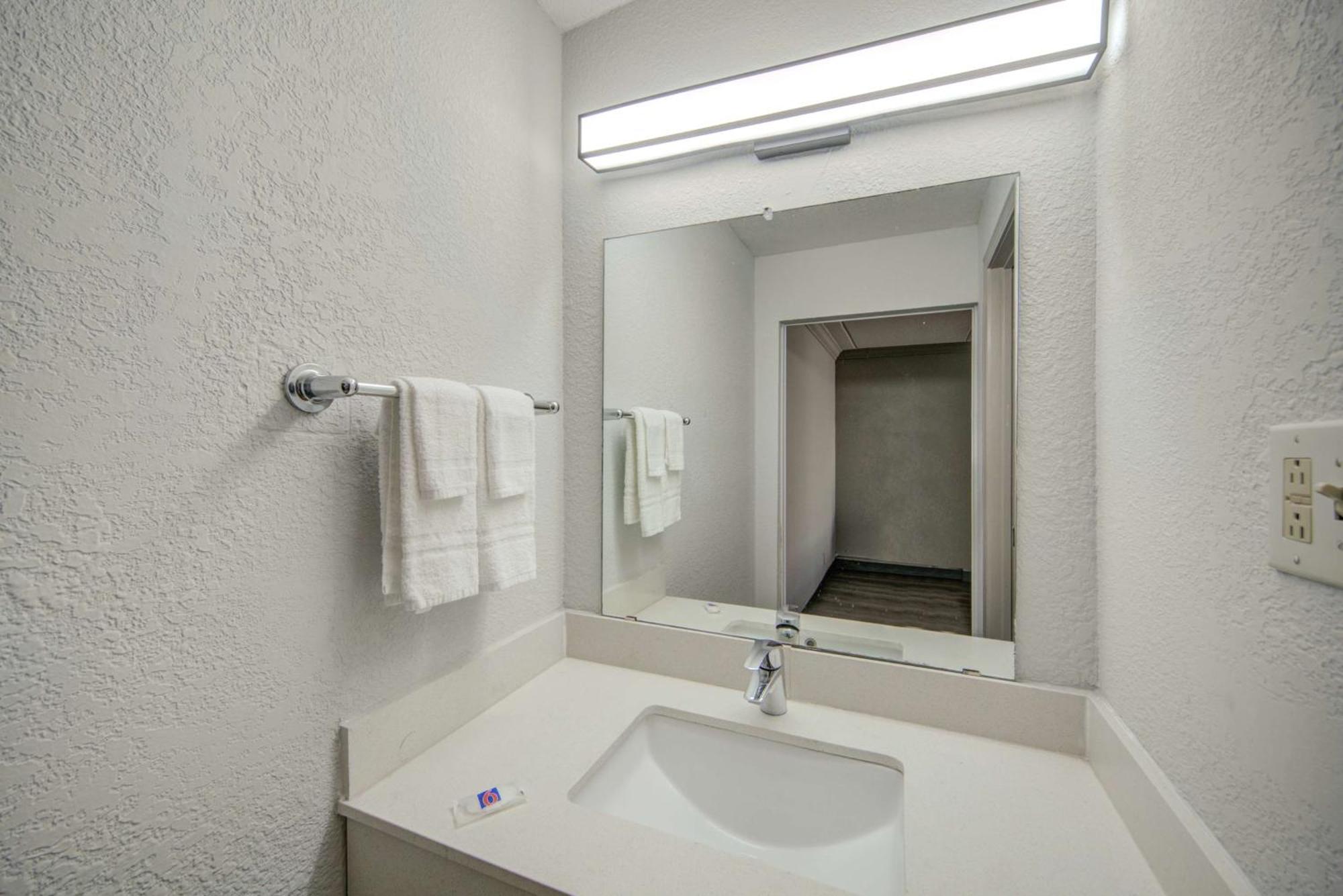 Motel 6 San Antonio, Tx I-35 North Corridor エクステリア 写真